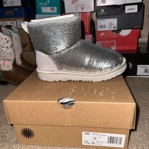 UGG Kids Glittery Silver Boots